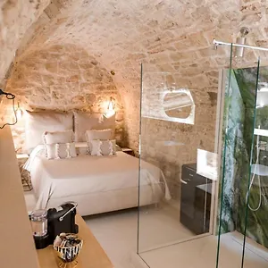 https://fiscardi-room.barihotels.org