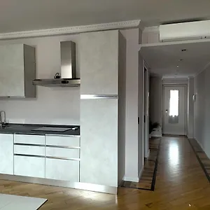  Apartment View Boutique
