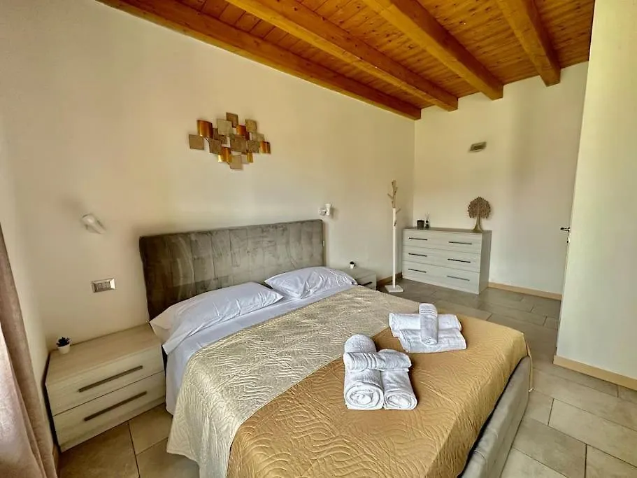 Near Train Station Luxury House 5 Beds Apartment Bergamo 0*,