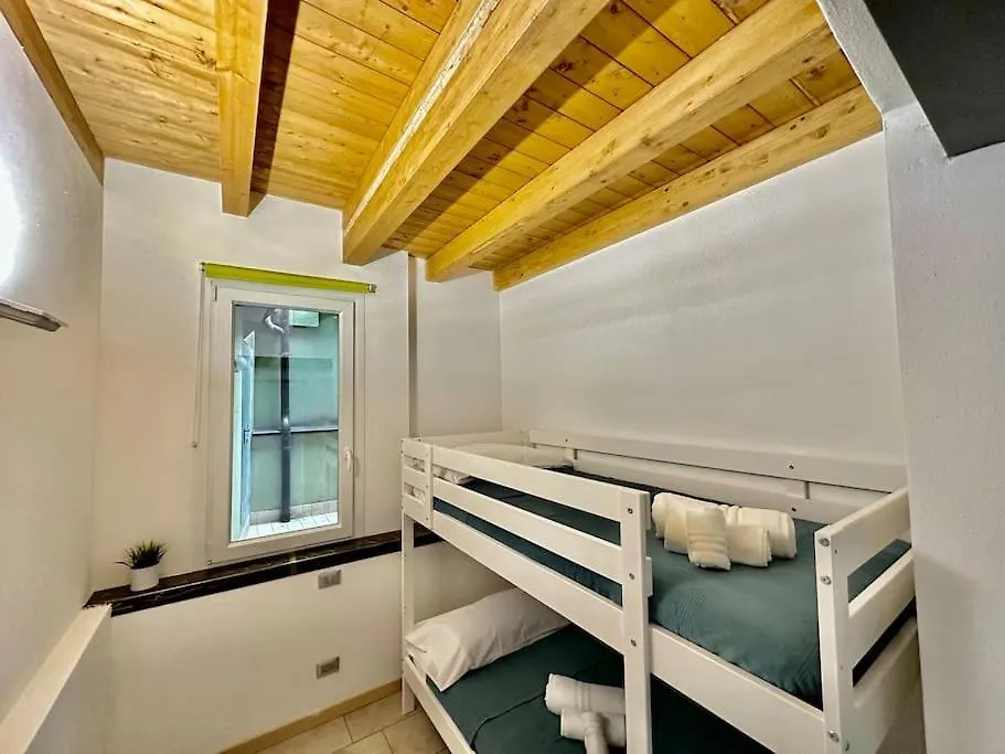 Near Train Station Luxury House 5 Beds Apartment Bergamo