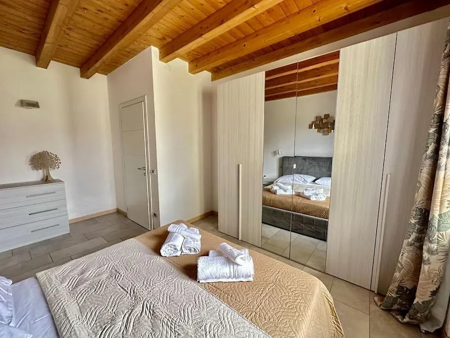 Near Train Station Luxury House 5 Beds Apartment Bergamo