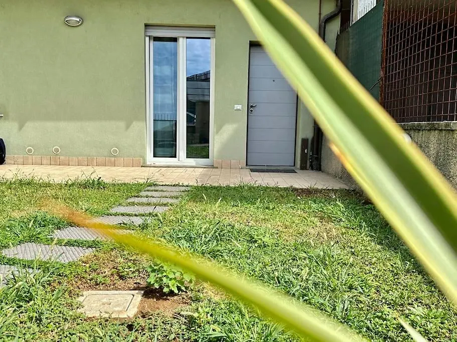Near Train Station Luxury House 5 Beds Apartment Bergamo 0*,