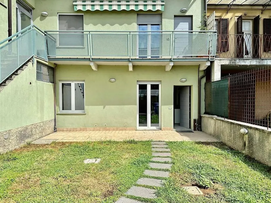Near Train Station Luxury House 5 Beds Apartment Bergamo